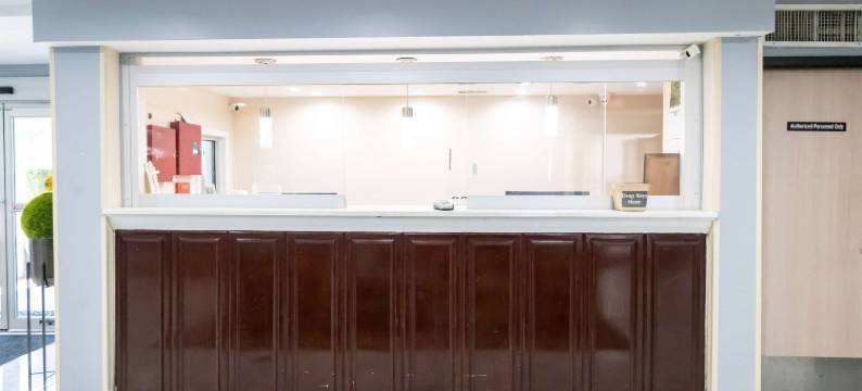 科利奇帕克亚特兰大机场南呗盟酒店(Baymont by Wyndham College Park Atlanta Airport South)图片