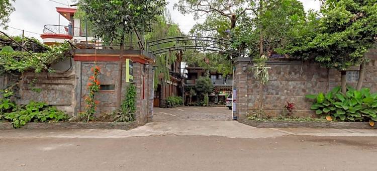 万隆苏里亚别墅城市景观酒店(Urbanview Hotel Villa Surya Bandung)图片