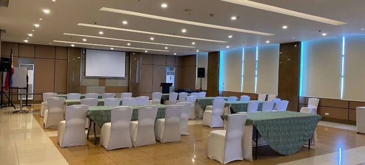 伊洛伊洛戴斯精选温德姆酒店(Days Hotel by Wyndham Iloilo)图片