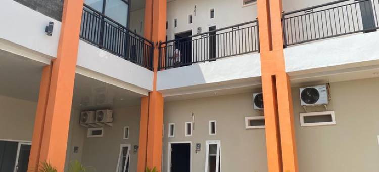 尼察宾馆帕卢-红伙伴(Nietsa Guest House Palu RedPartner)图片