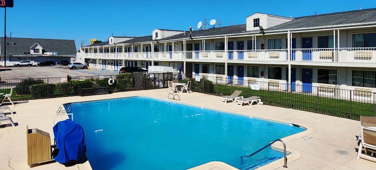 得克萨斯州休斯敦的韦伯斯特工作室6 - 那萨湖(Studio 6 Webster, TX  Houston - NASA Lake)图片