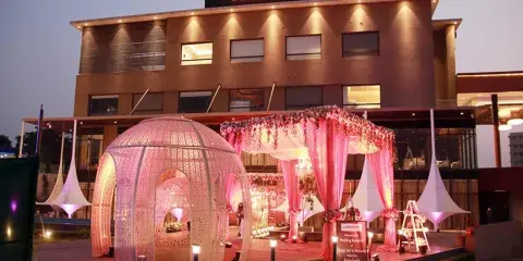 Udman Hotel Greater Noida
