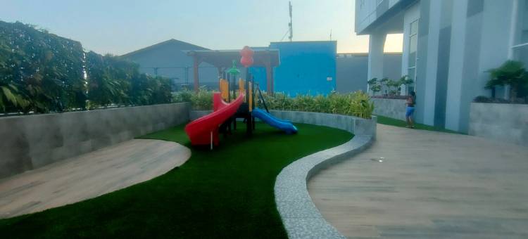 New Studio Apartment with Strategic Location at Suncity Residence By Travelio图片