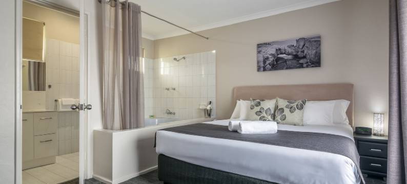 曼达拉艾斯奥尔巴尼酒店(Mandala Ace Albany Hotel)图片