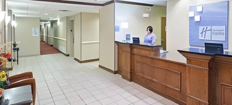 智选假日套房酒店纽约普莱恩维尤by IHG(Holiday Inn Express & Suites PLAINVIEW by IHG)图片