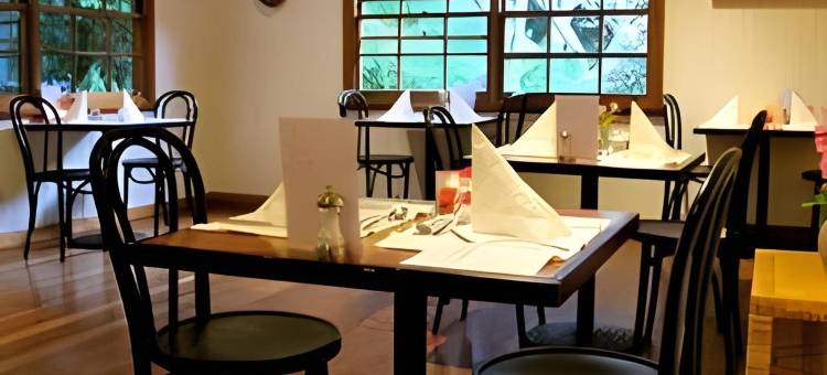 海岸巨浪小屋(Beachcomber Lodge)图片