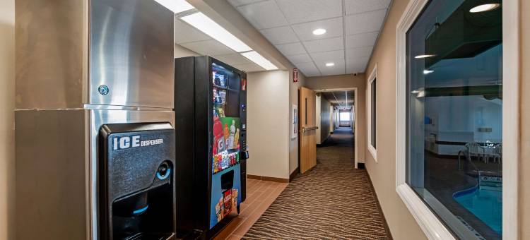 绿湾南舒眠套房酒店(Sleep Inn & Suites Green Bay South)图片