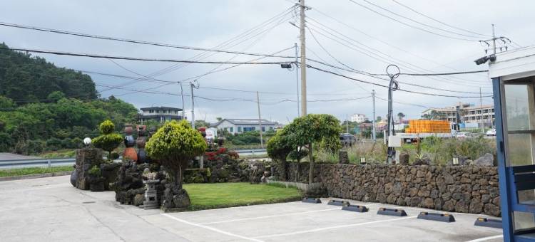 Jeju White Star Pension (Gueom-ri Salt Farm)图片