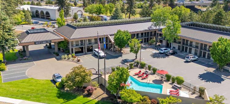 本德德舒特红狮套房酒店(Red Lion Inn & Suites Deschutes River Bend)图片