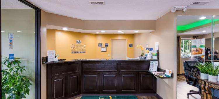 罗金厄姆凯艺套房酒店(Quality Inn & Suites Rockingham)图片