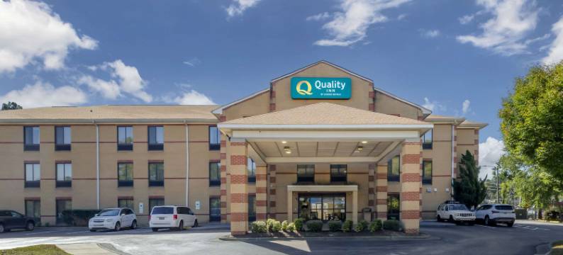 罗利市中心凯艺酒店(Quality Inn Raleigh Downtown)图片