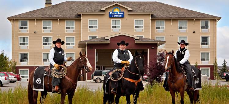 科克伦温德姆戴斯套房酒店(Days Inn & Suites by Wyndham Cochrane)图片
