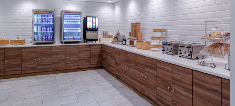 达拉斯市中心万枫酒店(Fairfield Inn & Suites Dallas Downtown)图片