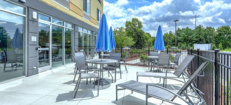 格林维尔万枫酒店及套房(Fairfield Inn & Suites Greenville)图片