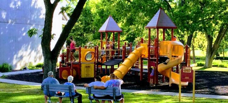 阿莱恩斯智选假日酒店(Holiday Inn Express Alliance)图片