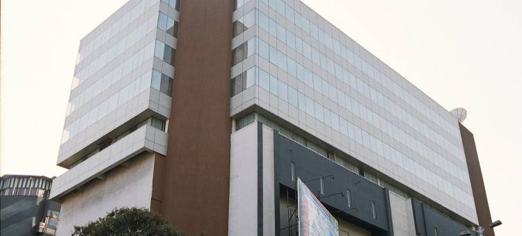 极光塔酒店(Hotel Aurora Towers)图片