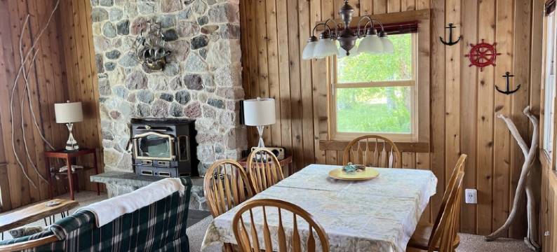 Welcome to the "Lake Cottage"  where lake Michigan waves are calling图片