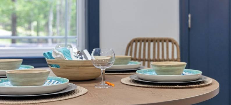 Charming /Lake/Kayak/Firepit/Hot Tub/Pets图片