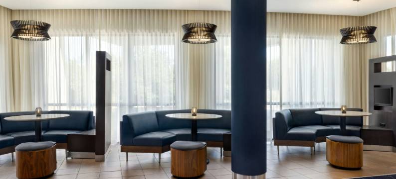 威尔克斯巴里竞技场万怡酒店(Courtyard Wilkes-Barre Arena)图片