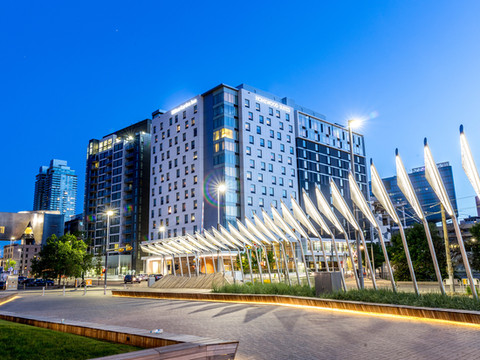 卡尔加里市中心希尔顿花园酒店