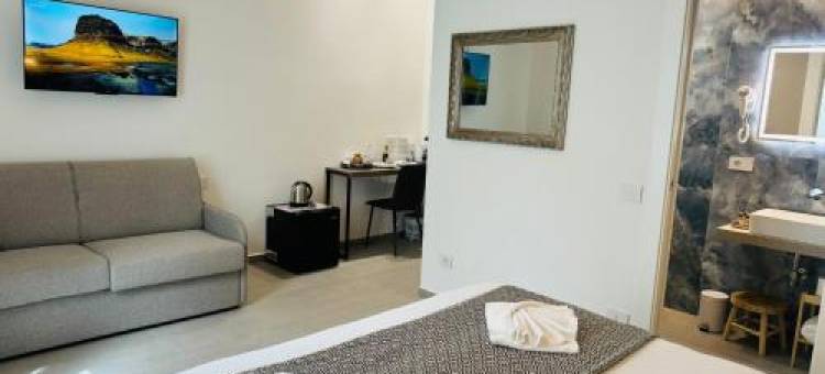 莉娜套房和房间(Lina Suites & Rooms)图片