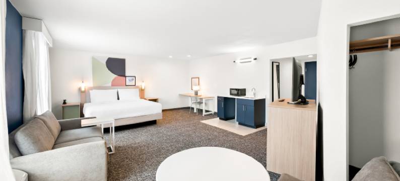 Spark by Hilton Branson Meadows图片