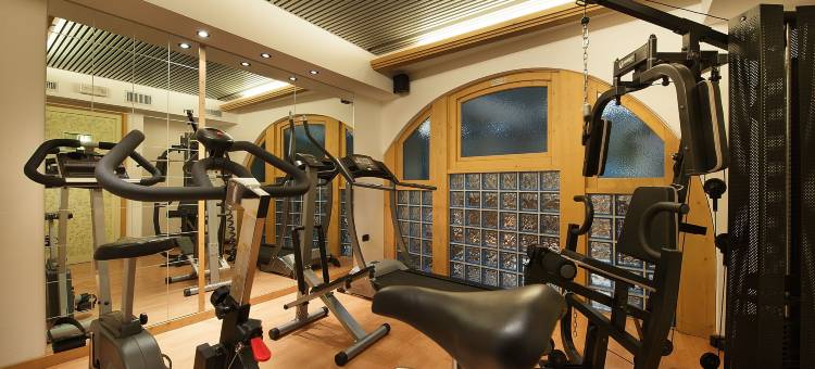 拉里斯毕安科酒店(Hotel Larice Bianco)图片