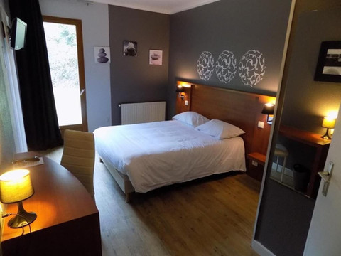 格勒奈马丁尼兹酒店