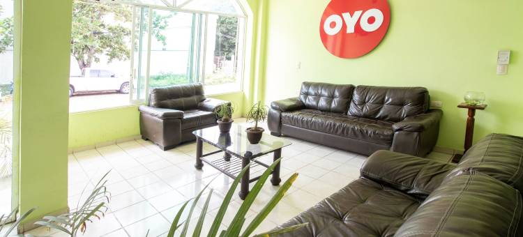 OYO Hotel Estacion，José Cardel，中央革命公园酒店(OYO Hotel Estacion,José Cardel,Parque Central Revolución)图片