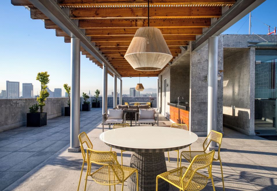 Uliv Polanco Hotel Overview