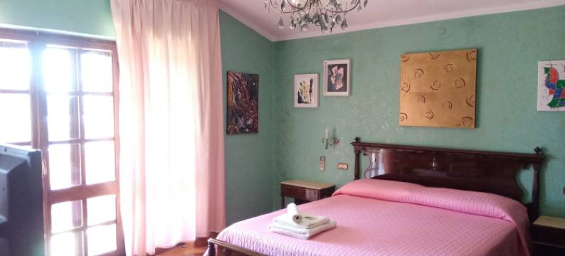 科利亚斯别墅(Villa Corrias)图片