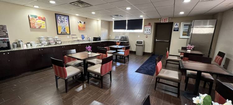 肯尼迪机场凯富套房酒店(Travelodge by Wyndham Ozone Park)图片