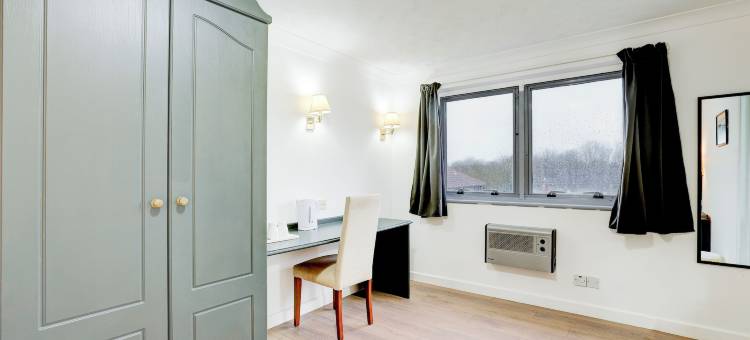 OYO 里文霍尔酒店在威瑟姆，切姆斯福德(OYO the Rivenhall Hotel in Witham, Chelmsford)图片