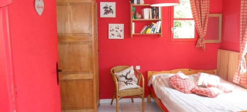 鲁罗特小屋旅馆酒店(Gite Hôtel Chambre d' hôtes et Roulottes et du Ternois)图片