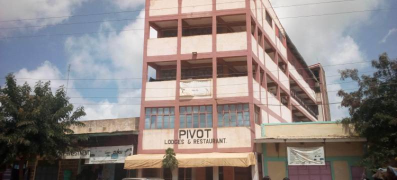 旋转餐厅和旅馆(Pivot Restaurant and Lodge)图片