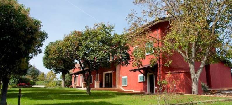 拉塔维尔诺拉观光农场 - 特努塔曼迪亚(La Tavernola Agriturismo - Tenuta Mandia)图片