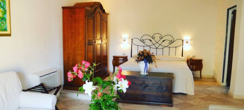 圣潘塔里奥酒店(Hotel San Pantaleo)图片