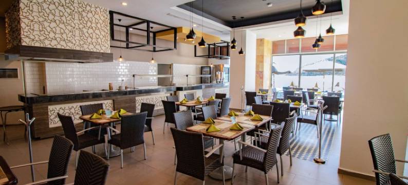 太平洋皇宫海滩塔酒店(Pacific Palace Tower Beach Hotel)图片