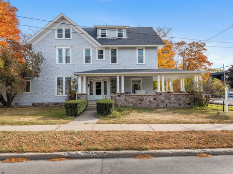 沙勒沃伊之家酒店