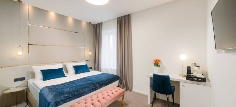弗罗丝华丽酒店(Flos Luxury Rooms)图片