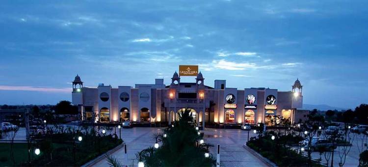 尼拉娜希拉度假大酒店(The Lal Vilas Hotel & Resort)图片