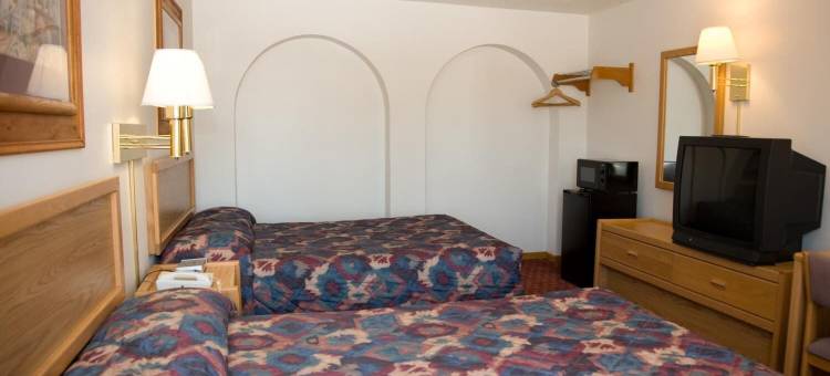 北部乡村套房酒店(North Country Inn & Suites)图片