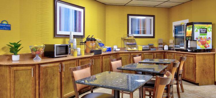 贝茨维尔温德姆戴斯酒店(Days Inn by Wyndham Batesville)图片