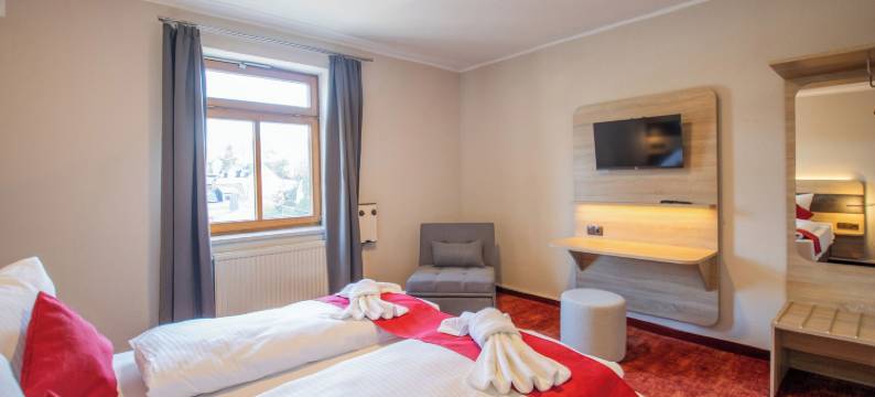 楞格菲尔德霍夫酒店(Hotel Lengenfelder Hof)图片