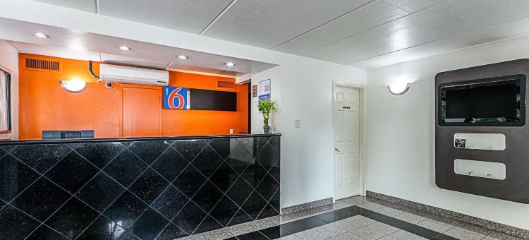 克里夫兰美国旅馆(Motel 6 Cleveland, TX)图片