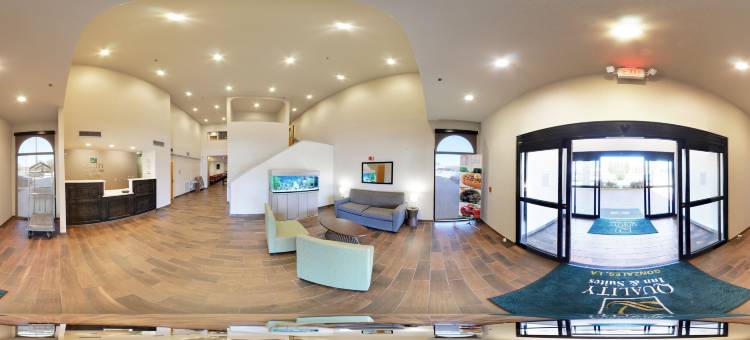 凯艺套房酒店-近丹吉尔奥特莱特购物中心(Quality Inn & Suites Near Tanger Outlet Mall)图片