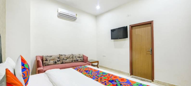 FabHotel 卡维亚旅馆(FabHotel Kavya Inn - Nr the Mall of Faridabad)图片