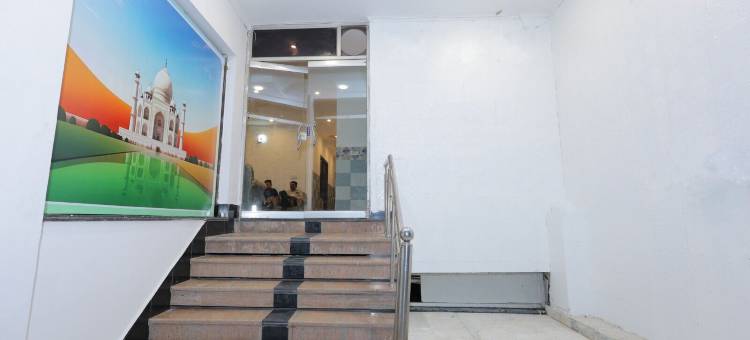ZoVo阿格拉酒店(Hotel ZoVo Agra)图片