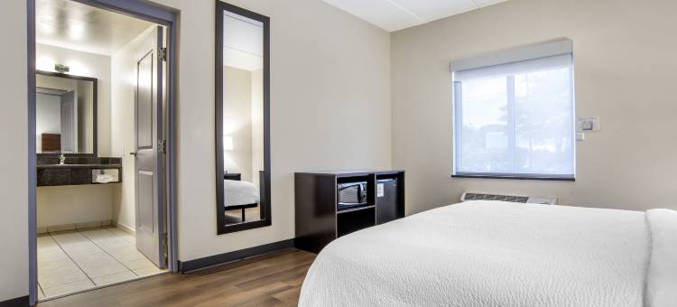 巴拿马城海滩东北加纳酒店(Garner Hotel Panama City Beach Northeast)图片