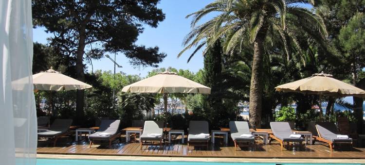 特利亚斯酒店(Hotel Trias)图片